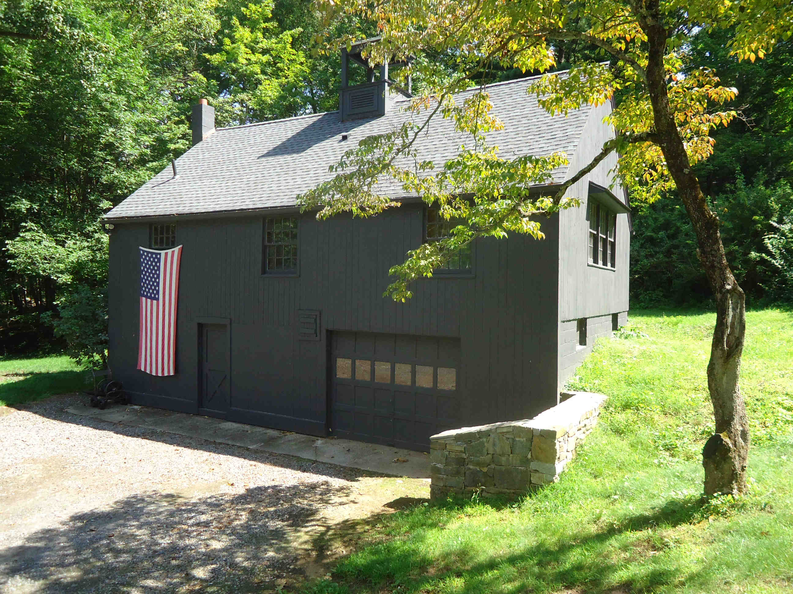 Building photograph for 57 FRONT OF THE MTN